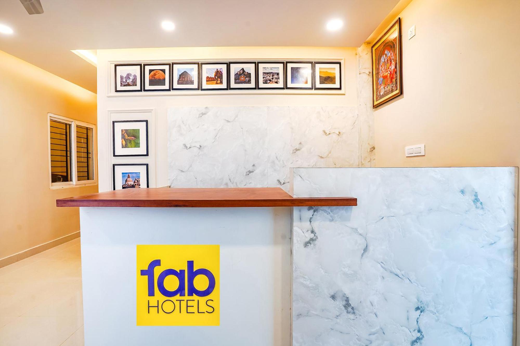 Fabhotel Memories Inn バンガロール エクステリア 写真
