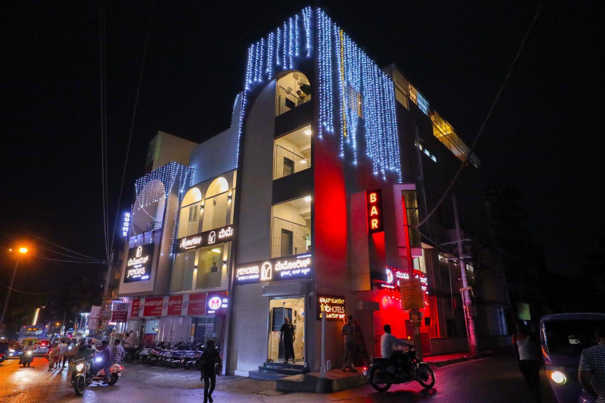 Fabhotel Memories Inn バンガロール エクステリア 写真